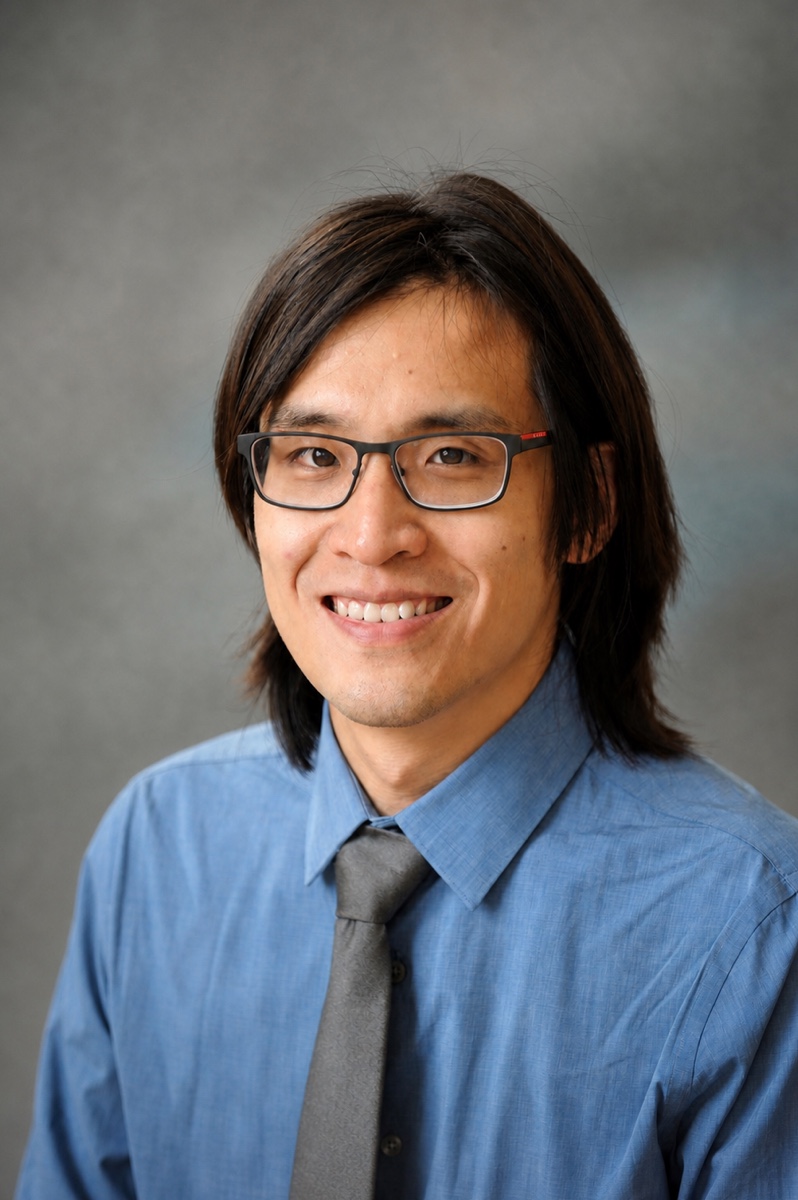 Portrait of Peter Han